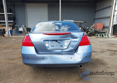 2007 Honda Accord 2.4 Se z USA, uszkodzony, nr VIN 1HGCM56307A069616